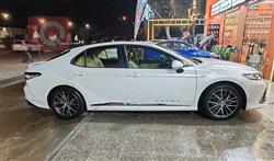 تۆیۆتا کامری